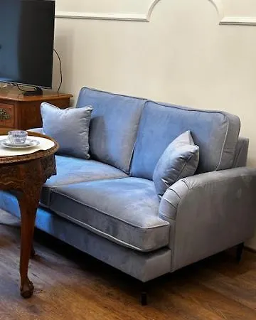 Antique Lejlighed