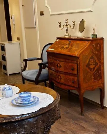 Antique Apartamento *